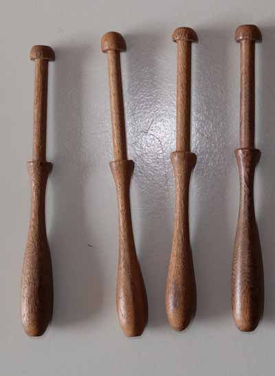Klppel ca 11,4 - 12 cm dunkles Holz