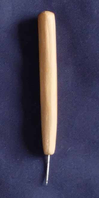 Einfacher Prikker mit Holz ca 7,8 cm lang